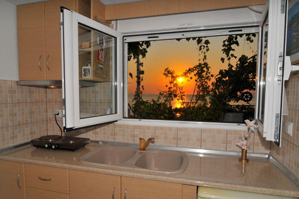 Sunset Studios Skála Marión Oda fotoğraf